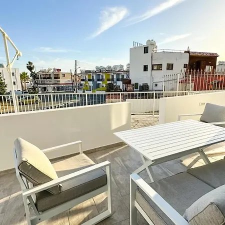 Vacation Mode 아파트